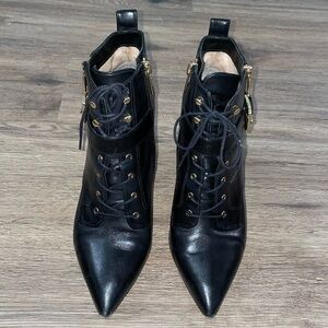 MICHAEL Michael Kors Black leather boots size - 8M